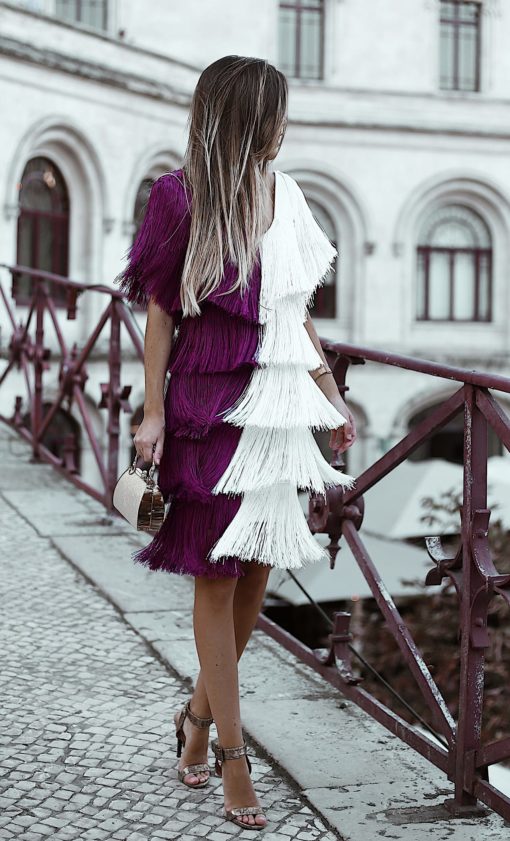 looks invitadas de boda con flecos