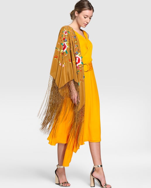 Invitada de boda de otoño
