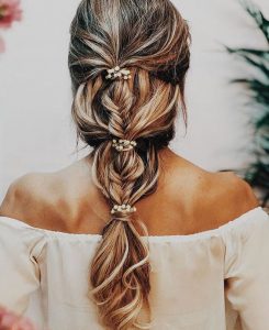 Cómo vestirse para una boda de noche