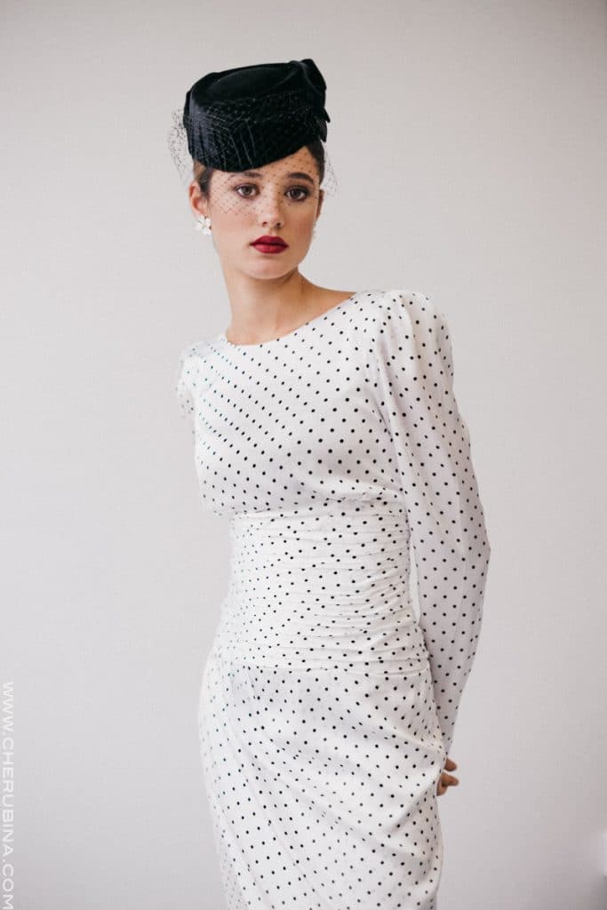 Vestidos de lunares para invitadas de boda